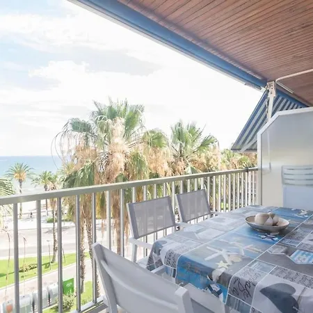 Apartamento Frente Playa-premium