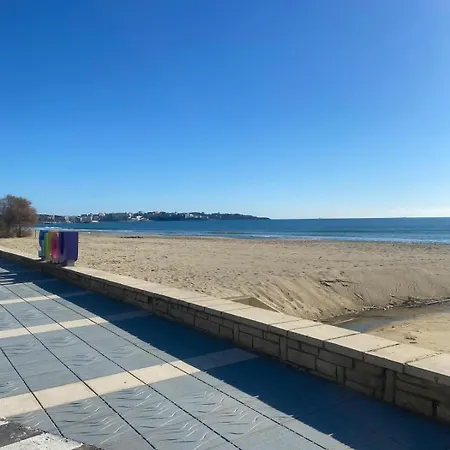 Apartamento Frente Playa-premium Апартаменты